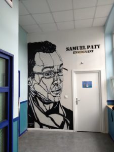 Fresque de Samuel Paty réalisée au sein de l'IUT de Tourcoing